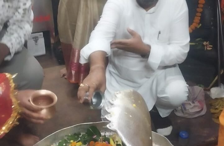 कैलाश मानसरोवर समेत पवित्र नदियों के जल से हुआ भोरमदेव शिवलिंग का अभिषेक