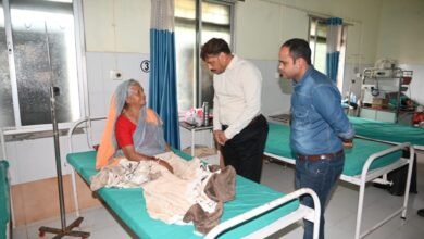 कलेक्टर ने सहसपुर लोहारा सीएचसी का किया निरीक्षण, व्यवस्थाओं को बेहतर बनाने के दिए निर्देश 1 कलेक्टर ने सहसपुर लोहारा सीएचसी का किया निरीक्षण, व्यवस्थाओं को बेहतर बनाने के दिए निर्देश
