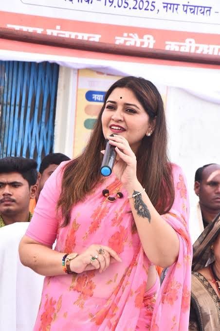 पंडरिया विधानसभा को मिली 121 करोड़ की सिंचाई परियोजनाओं की सौगात, विधायक भावना बोहरा ने जताया आभार 1 पंडरिया विधानसभा को मिली 121 करोड़ की सिंचाई परियोजनाओं की सौगात, विधायक भावना बोहरा ने जताया आभार