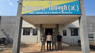 जंगल से हत्या का आरोपी गिरफ्तार, न्यायिक रिमांड पर जेल भेजा गया 3 जंगल से हत्या का आरोपी गिरफ्तार, न्यायिक रिमांड पर जेल भेजा गया