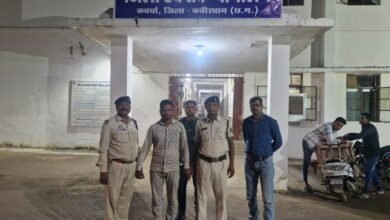 1 करोड़ 84 लाख की ठगी करने वाला 9 साल से फरार आरोपी गिरफ्तार 2 1 करोड़ 84 लाख की ठगी करने वाला 9 साल से फरार आरोपी गिरफ्तार