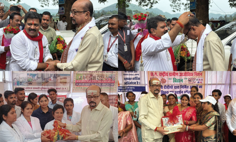 भोरमदेव मंदिर पहुंचे राज्यपाल रमेन डेका, उप मुख्यमंत्री विजय शर्मा ने किया स्वागत; बैगा नृत्य और बिहान स्टॉलों का किया अवलोकन 4 भोरमदेव मंदिर पहुंचे राज्यपाल रमेन डेका, उप मुख्यमंत्री विजय शर्मा ने किया स्वागत; बैगा नृत्य और बिहान स्टॉलों का किया अवलोकन