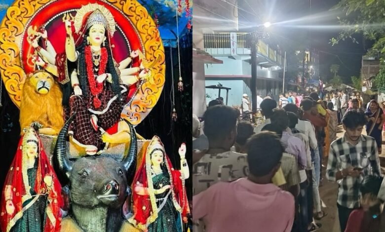 कवर्धा: डरावनी थीम वाली गुफा और 14 फीट दुर्गा प्रतिमा बनी श्रद्धालुओं की आस्था का मुख्य आकर्षण 9 कवर्धा: डरावनी थीम वाली गुफा और 14 फीट दुर्गा प्रतिमा बनी श्रद्धालुओं की आस्था का मुख्य आकर्षण