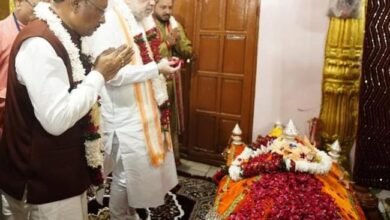 केंद्रीय गृह मंत्री अमित शाह और मुख्यमंत्री विष्णुदेव साय ने मां दंतेश्वरी की पूजा-अर्चना कर देश-प्रदेश की सुख-शांति, समृद्धि और खुशहाली का मांगा आशीर्वाद