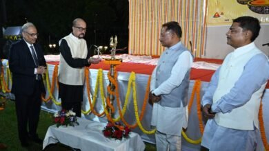 राजभवन में दीपावली मिलन समारोह का हुआ आयोजन, मुख्यमंत्री सहित जनप्रतिनिधिगण एवं गणमान्य नागरिक रहे उपस्थित 5 IMG 20251023 WA0005