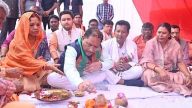 मुख्यमंत्री विष्णु देव साय ने जशपुर जिले के फरसाबहार में 40.89 करोड़ के 13 कार्यों का किया लोकार्पण एवं भूमिपूजन 2 IMG 20251029 WA0005