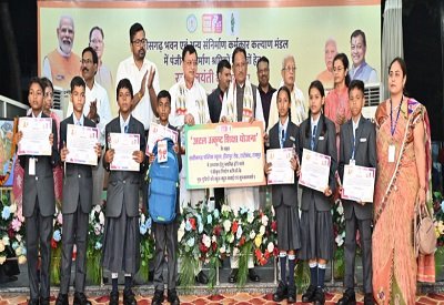 राज्य सरकार के प्रयासों से श्रमिकों के जीवन में आ रहा है बदलाव 2 WWWWRRR