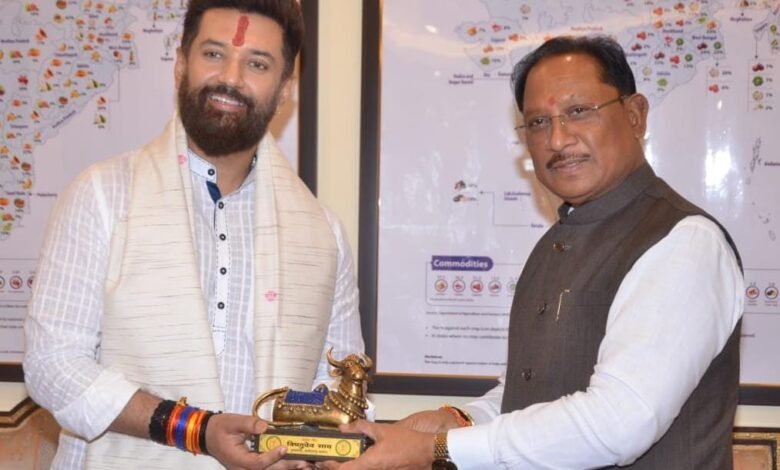 मुख्यमंत्री विष्णु देव साय की केंद्रीय मंत्री चिराग पासवान के साथ अहम मुलाकात, राज्य में खाद्य प्रसंस्करण को मिलेगी नई दिशा