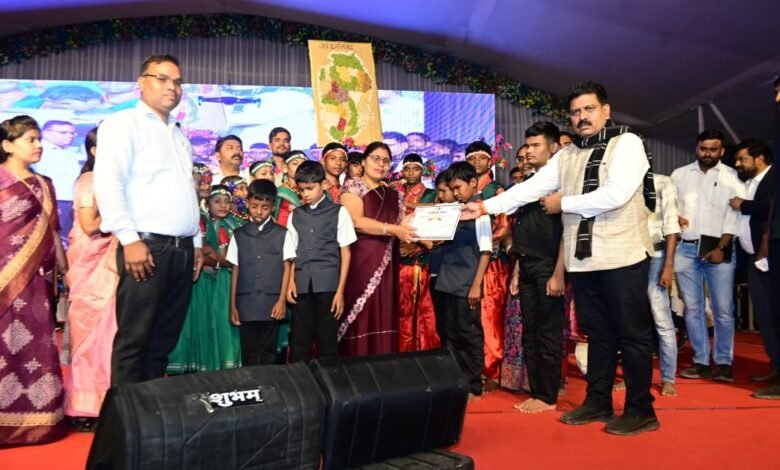 राज्योत्सव का गरिमापूर्ण समापन, तीन दिनों तक छत्तीसगढ़ की लोकसंस्कृति और भक्ति का हुआ अद्भुत संगम, उपमुख्यमंत्री विजय शर्मा हुए शामिल