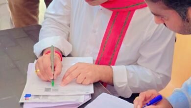 कवर्धा में उपमुख्यमंत्री विजय शर्मा ने भरा विशेष गहन पुनरीक्षण (SIR) फॉर्म, प्रदेशवासियों से भी डेटा अपडेट करने की अपील