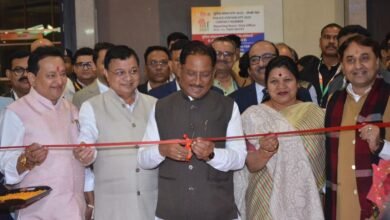 अंतरराष्ट्रीय व्यापार मेले में मुख्यमंत्री विष्णुदेव साय ने छत्तीसगढ़ पेवेलियन का किया अवलोकन 2 fs