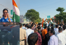 महिला वर्ल्ड कप विजेता टीम की फिजियोथेरेपिस्ट आकांक्षा सत्यवंशी का कवर्धा में भव्य स्वागत, कहा – “उम्मीद से दस गुना ज्यादा मिला सम्मान”