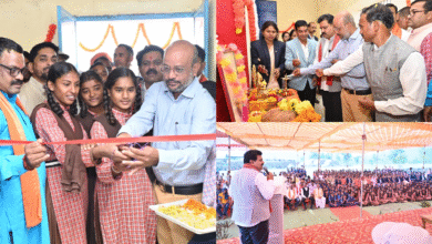 कबीरधाम में डिजिटल शिक्षा क्रांति का वनांचल तक विस्तार: उपमुख्यमंत्री विजय शर्मा ने बोड़ला ब्लॉक के 08 स्कूलों में स्मार्ट क्लास का किया शुभारंभ 3 कबीरधाम में डिजिटल शिक्षा क्रांति का वनांचल तक विस्तार: उपमुख्यमंत्री विजय शर्मा ने बोड़ला ब्लॉक के 08 स्कूलों में स्मार्ट क्लास का किया शुभारंभ