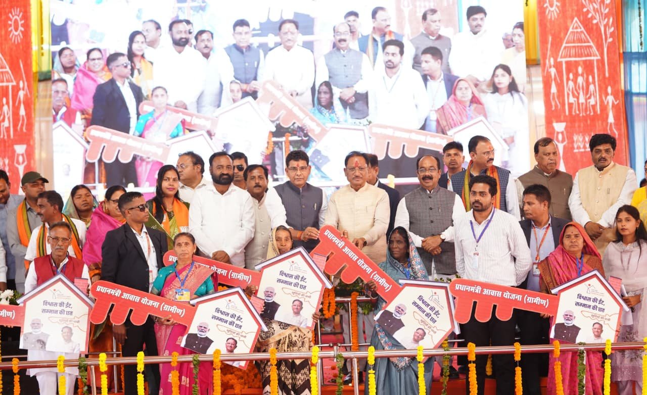 प्रधानमंत्री मोदी की हर गारंटी को पूरा कर रही है छत्तीसगढ़ सरकार— मुख्यमंत्री विष्णु देव साय 1 IMG 20251205 WA0003