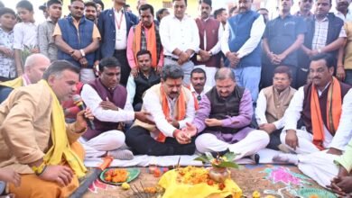 उपमुख्यमंत्री विजय शर्मा ने कवर्धा के गौरव पथ निर्माण कार्य का किया भूमिपूजन, 10.73 करोड़ की लागत से बनेगा राजनांदगांव बायपास से नवीन बाजार तक 4 उपमुख्यमंत्री विजय शर्मा ने कवर्धा के गौरव पथ निर्माण कार्य का किया भूमिपूजन, 10.73 करोड़ की लागत से बनेगा राजनांदगांव बायपास से नवीन बाजार तक