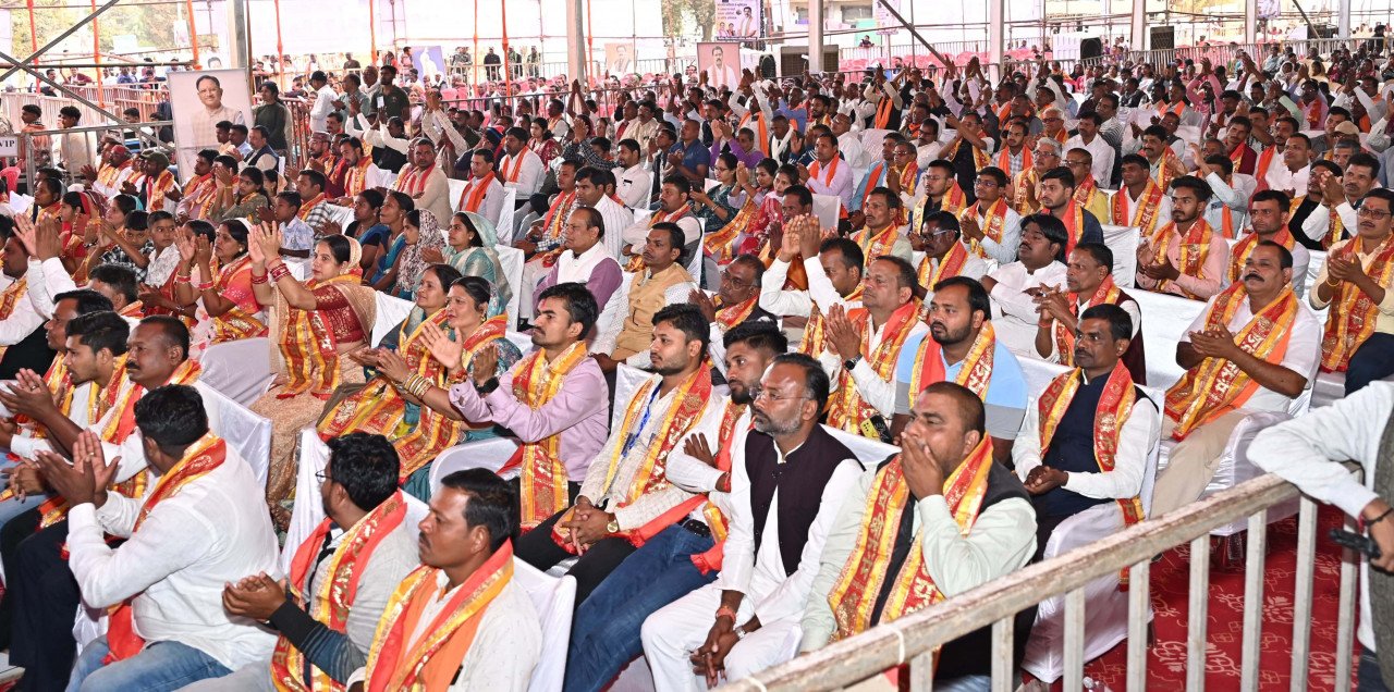 भोरमदेव कॉरिडोर विकास परियोजना का केन्द्रीय पर्यटन मंत्री गजेन्द्र सिंह शेखावत एवं मुख्यमंत्री विष्णुदेव साय ने किया भूमिपूजन 4 भोरमदेव कॉरिडोर विकास परियोजना का केन्द्रीय पर्यटन मंत्री गजेन्द्र सिंह शेखावत एवं मुख्यमंत्री विष्णुदेव साय ने किया भूमिपूजन