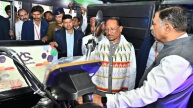 मुख्यमंत्री विष्णु देव साय राडा ऑटो एक्सपो-2026 के शुभारंभ कार्यक्रम में हुए शामिल, 20 जनवरी से 5 फरवरी तक वाहनों की बिक्री पर लाइफ टाइम रोड टैक्स में मिलेगी 50 प्रतिशत की छूट