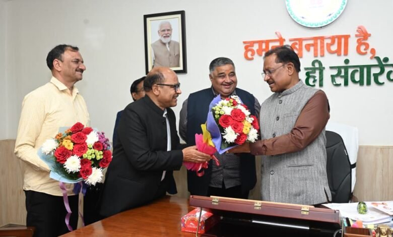 राजिम कुंभ कल्प 2026 : पर्यटन एवं संस्कृति मंत्री राजेश अग्रवाल ने मुख्यमंत्री विष्णुदेव साय को किया आमंत्रित