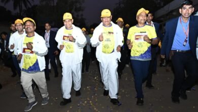 मुख्यमंत्री विष्णुदेव साय ने नारायणपुर में अबूझमाड़ पीस हॉफ मैराथन को दिखाई हरी झंडी, 10 हजार से अधिक प्रतिभागियों ने लगाई दौड़, आत्मसमर्पित नक्सली भी बने आयोजन का हिस्सा