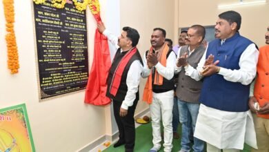 उपमुख्यमंत्री विजय शर्मा जिले के विभिन्न ग्रामों में आयोजित माता शाकम्बरी जयंती में हुए शामिल, मजगांव में भोयरा मरार पटेल समाज के नवनिर्मित सामुदायिक भवन का किया लोकार्पण 3 IMG 20260104 WA0017