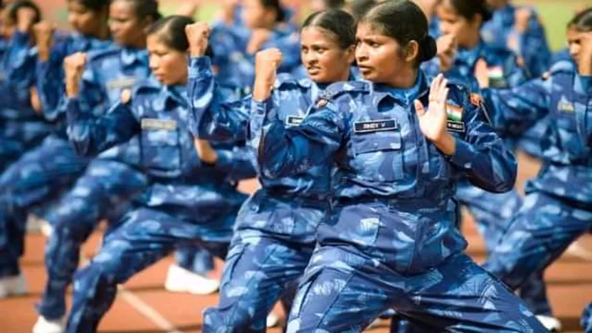 महिला सेना पुलिस भर्ती रैली 23 फरवरी को, छत्तीसगढ़ की 33 जिलों की चयनित युवतियाँ होंगी शामिल 1 महिला सेना पुलिस भर्ती रैली 23 फरवरी को, छत्तीसगढ़ की 33 जिलों की चयनित युवतियाँ होंगी शामिल