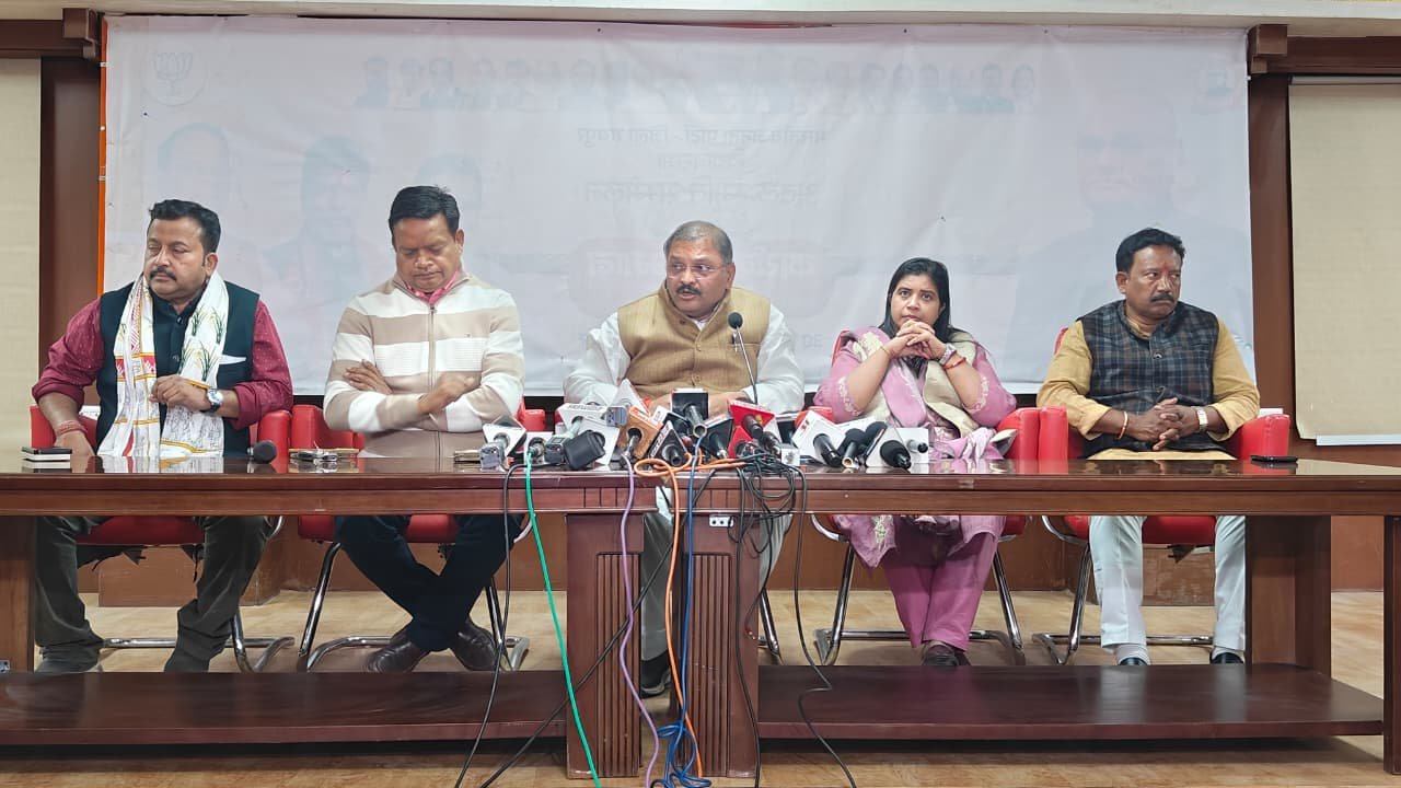 पश्चिम बंगाल में टीएमसी सरकार में कोई सुरक्षित नहीं हैं- संतोष पांडेय