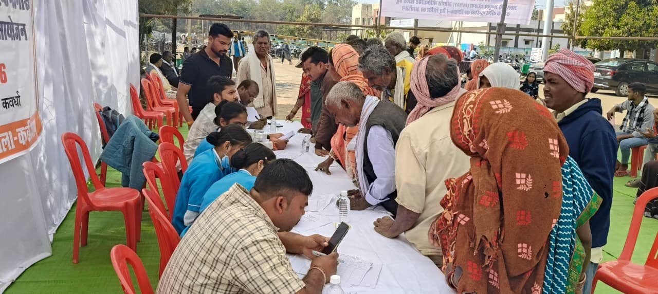 जिला अस्पताल में वरिष्ठ नागरिकों के लिए लगाई गई मोतियाबिंद जांच शिविर, 94 सर्जरी के लिए चिन्हांकित; एम्स में कराया जाएगा सर्जरी 1 जिला अस्पताल में वरिष्ठ नागरिकों के लिए लगाई गई मोतियाबिंद जांच शिविर, 94 सर्जरी के लिए चिन्हांकित; एम्स में कराया जाएगा सर्जरी