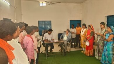 विशेष गहन पुनरीक्षण 2026: रोल ऑब्जर्वर अभिनव गुप्ता ने SIR कार्योें का किया निरीक्षण 4 विशेष गहन पुनरीक्षण 2026: रोल ऑब्जर्वर अभिनव गुप्ता ने SIR कार्योें का किया निरीक्षण