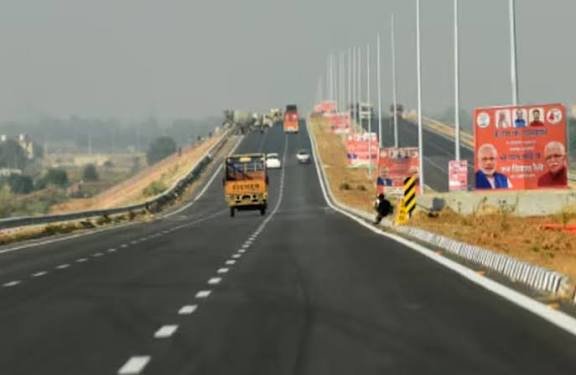 रजत जयंती महोत्सव : कांकेर की दो सड़कों के कार्यों के लिए 34.87 करोड़ स्वीकृत 1 रजत जयंती महोत्सव : कांकेर की दो सड़कों के कार्यों के लिए 34.87 करोड़ स्वीकृत