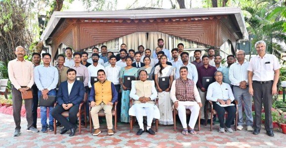 Play An Important Role In The Development of CG: खनिज संपदा से समृद्ध छत्तीसगढ़ के विकास में निभाएं अहम भूमिका : CM विष्णु देव साय 1 1771505401 f8428df3b1bedf0be6cf 1