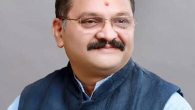 कांग्रेस के पास कोसने के अलावा कोई काम नहीं - सांसद संतोष पाण्डेय