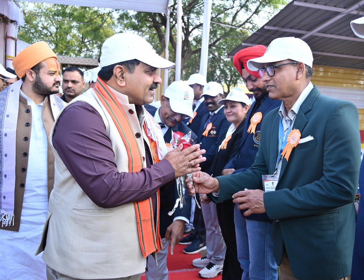 चौदहवीं अखिल भारतीय पुलिस तीरंदाजी प्रतियोगिता का उपमुख्यमंत्री विजय शर्मा ने किया शुभारंभ 3 tttesss