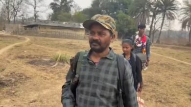 लाल आतंक पर निर्णायक प्रहार: बस्तर में हार्डकोर नक्सली कमांडर पापाराव सहित कुल 18 माओवादियों का आत्मसमर्पण