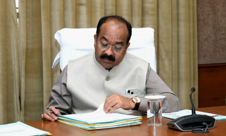 सोशल मीडिया इस लेख को शेयर करें रायपुर : नेशनल ट्राइबल गेम्स की तैयारियां जोरों पर 2 222