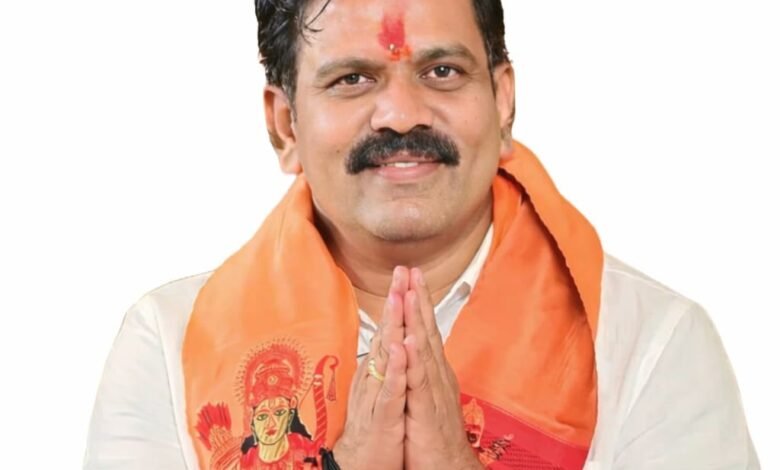 चैत्र नवरात्रि पर्व पर कवर्धा के गन्ना किसानों को मिली बड़ी सौगात 3 eee 1