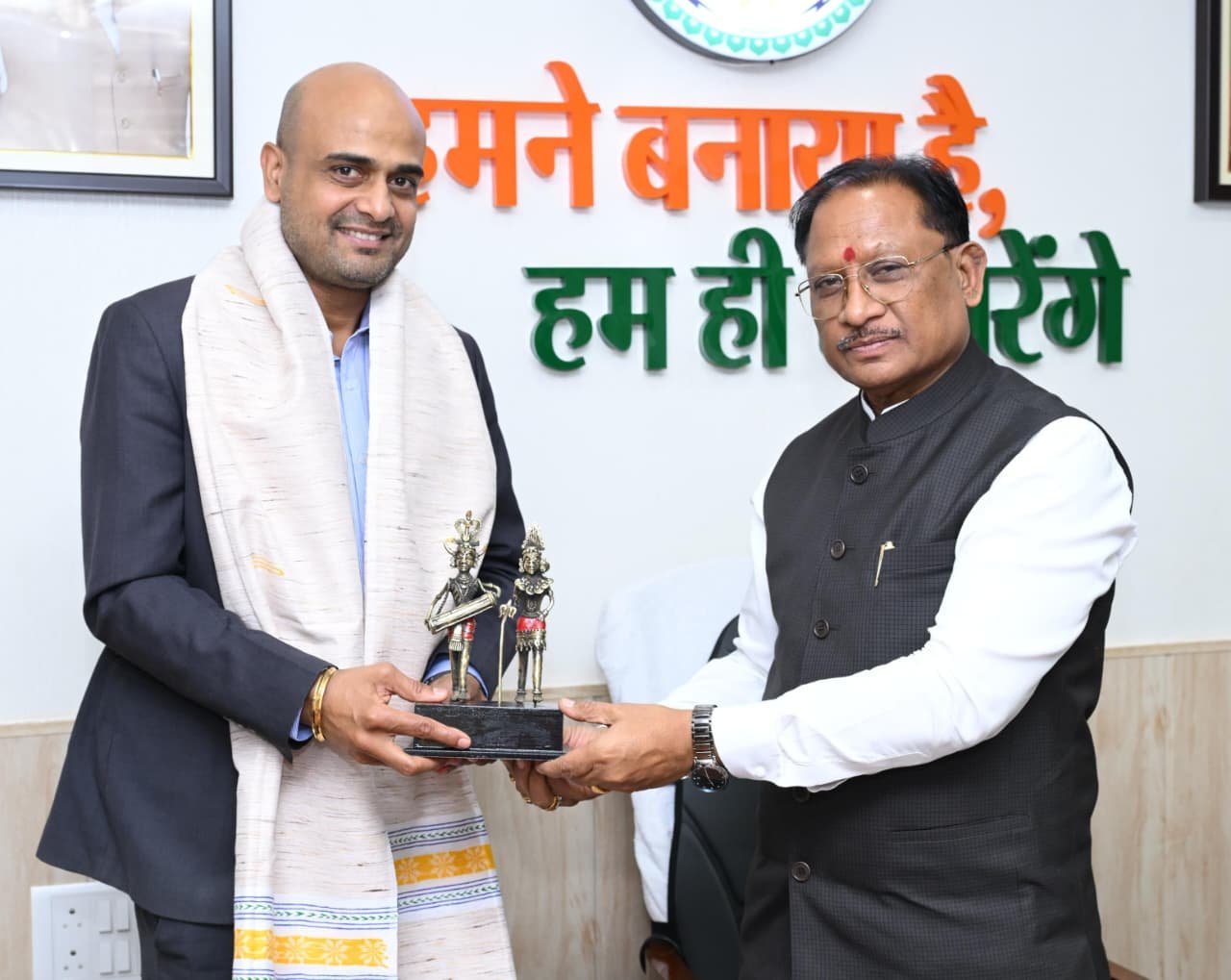 1775723811 51aa7acb9554f03bc66c