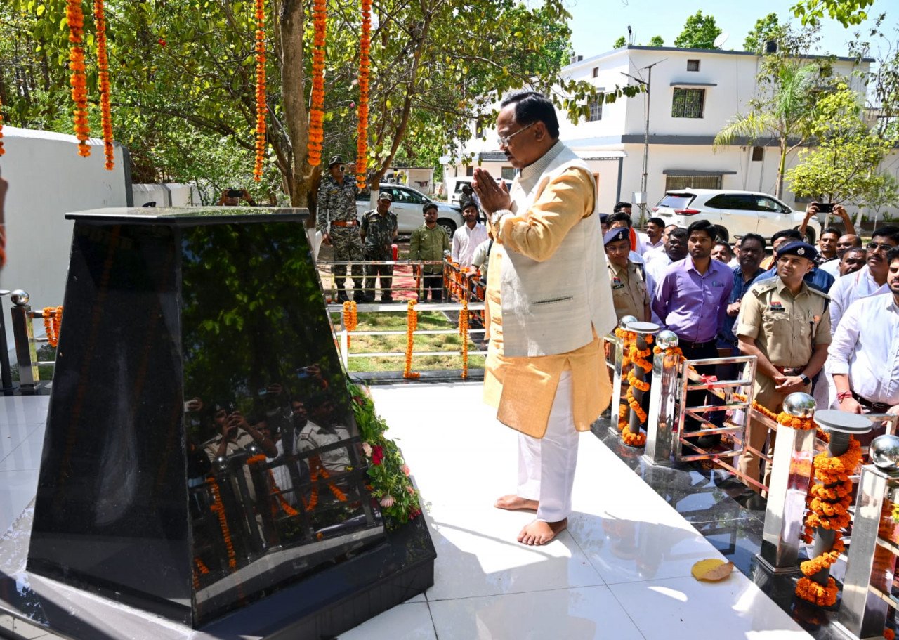 वन, पर्यावरण और वन्यजीवों की सुरक्षा हम सबकी जिम्मेदारी - मंत्री श्री नेताम 3 1776009519 44eb08c13699e25f917a