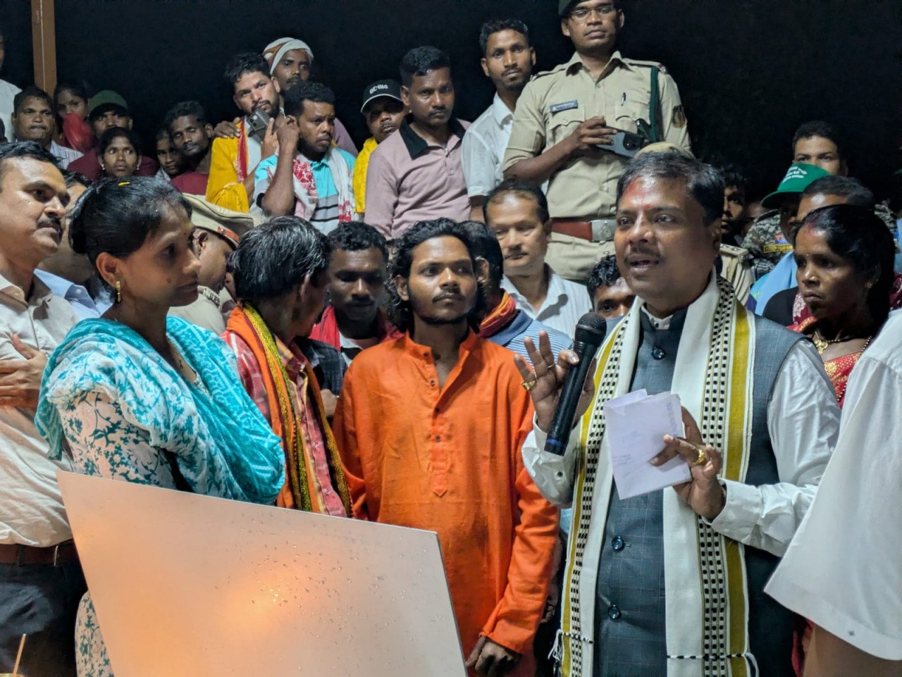 1776602564 199d931026e47fc72f5a