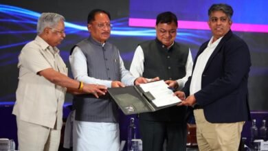 छत्तीसगढ़ में निवेश के लिए बिछा रेड कारपेट, 9,580 करोड़ रुपये के मिले प्रस्ताव; इन्वेस्टर कनेक्ट में हैदराबाद के निवेशकों को मुख्यमंत्री साय का न्योता 2 छत्तीसगढ़ में निवेश के लिए बिछा रेड कारपेट, 9,580 करोड़ रुपये के मिले प्रस्ताव; इन्वेस्टर कनेक्ट में हैदराबाद के निवेशकों को मुख्यमंत्री साय का न्योता