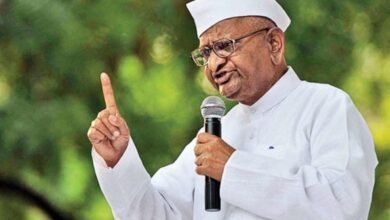महाराष्ट्र सरकार के खिलाफ अन्ना हजारे का मोर्चा, RTI नियमों को लेकर दी अनशन की चेतावनी 4 23A 37