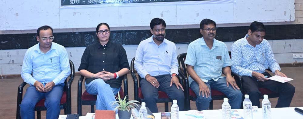 स्वच्छता प्रबंधन और जनजागरूकता पर 82 ग्राम पंचायतों के हितधारकों को किया गया प्रशिक्षित 1 Karya 03 1