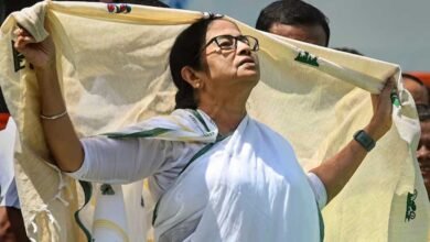 Mamata Banerjee 107 1 3