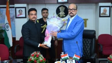 पर्यावरण संतुलन और सतत विकास के लिए वन अधिकारियों का योगदान अत्यंत महत्वपूर्ण: राज्यपाल रमेन डेका 3 rAJYAPAL 01 jpg 0222