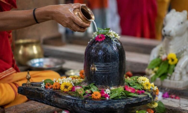 सावन 2026 में पड़ेंगे 4 सोमवार, जानें पूरी तारीख और महत्व 4 157 2