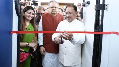 ग्रामीण विद्यार्थियों को आधुनिक तकनीक से जोड़ना विकसित छत्तीसगढ़ की मजबूत नींव: मुख्यमंत्री विष्णुदेव साय 3 15A 188