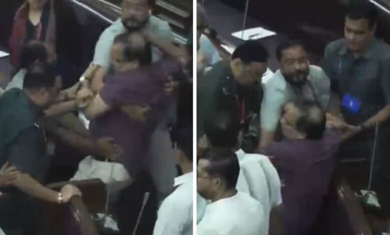 विधानसभा में हाई-वोल्टेज ड्रामा! हंगामे के बाद TMC विधायक कुणाल घोष पर बड़ा एक्शन 10 22A 246 2
