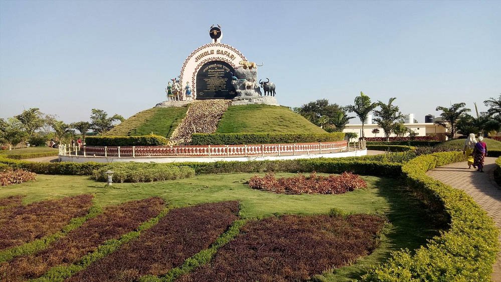 नंदनवन जंगल सफारी: हरियाली, रोमांच और वन्यजीव संरक्षण का बेहतरीन उदाहरण 1 24A 188