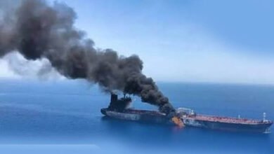 Hormuz Strait के पास मिसाइल अटैक से हड़कंप! LPG टैंकर पर हमला, 28 भारतीय थे सवार, दूतावास ने दी जानकारी 2 25A 97
