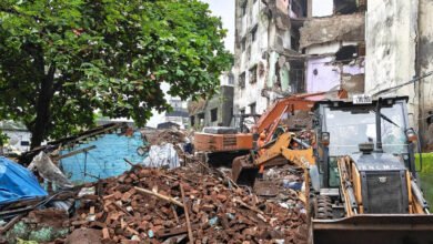 भिवंडी में दर्दनाक हादसा! 4 मंजिला इमारत भरभराकर गिरी, 7 की मौत, कई लोगों के मलबे में दबे होने की आशंका 2 31A 14