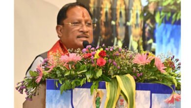 योग अपनाने की अपील: मुख्यमंत्री विष्णु देव साय ने जन-जन तक योग पहुंचाने का दिया संदेश 3 3A 1 1